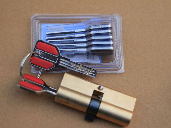 东至24小时上门开锁公司